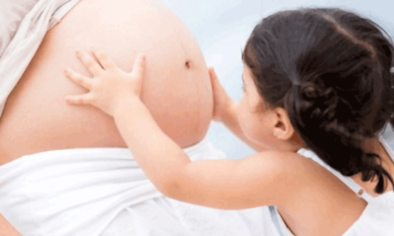 Θα αποκτήσεις αδερφάκι: Προετοιμάζοντας το παιδί για το μωρό