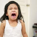 12 τεχνικές που καθησυχάζουν ένα παιδί που βιώνει άγχος